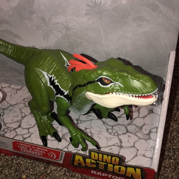 Robo Alive Dino Action Raptor - Picture 2 of 7